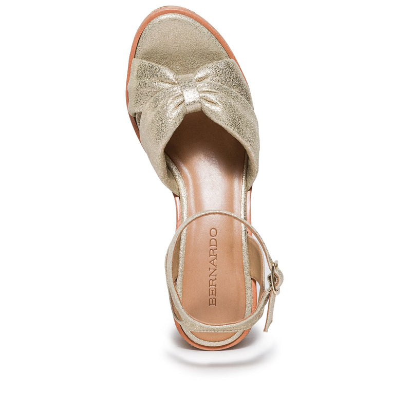 Sandalias Cuña Bernardo Kearny Mujer Doradas | OIU4252DI