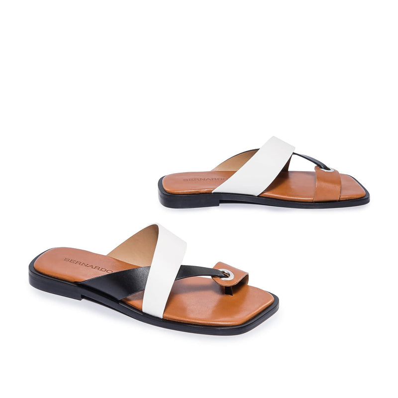 Sandalias Deslizantes Bernardo Amelia Cross Strap Mujer Negras Blancas | UPM1583BT