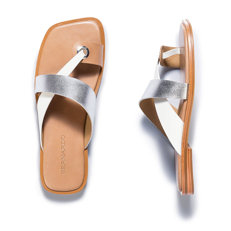 Sandalias Deslizantes Bernardo Amelia Cross Strap Mujer Plateadas Blancas | ATK4268KX