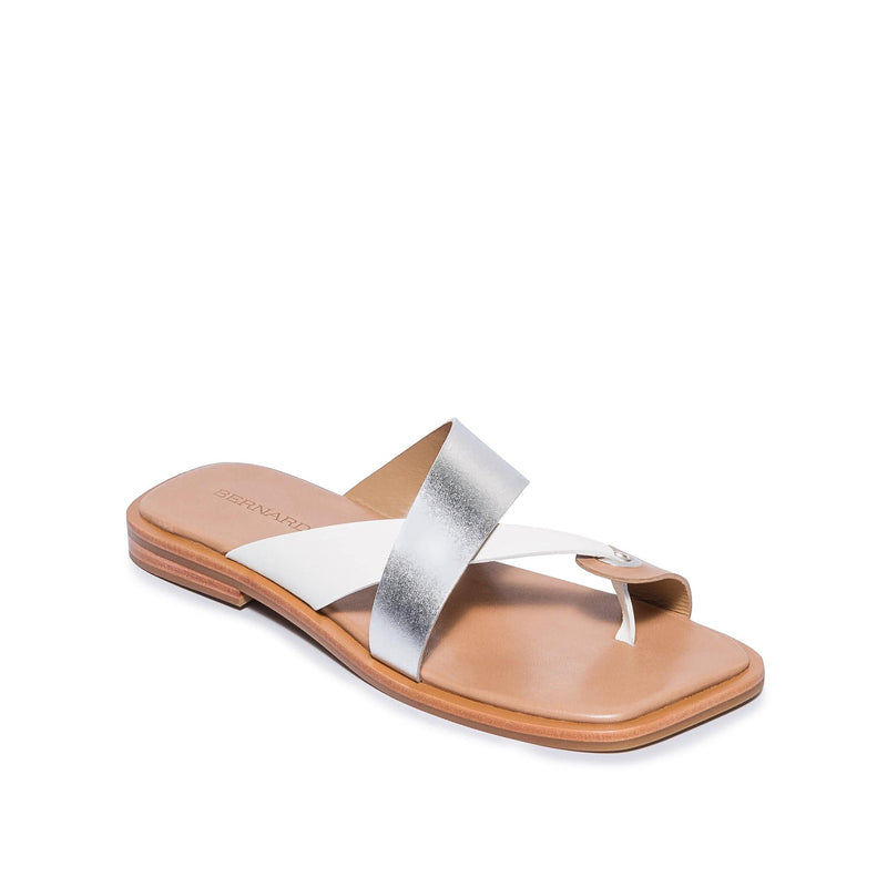 Sandalias Deslizantes Bernardo Amelia Cross Strap Mujer Plateadas Blancas | ATK4268KX