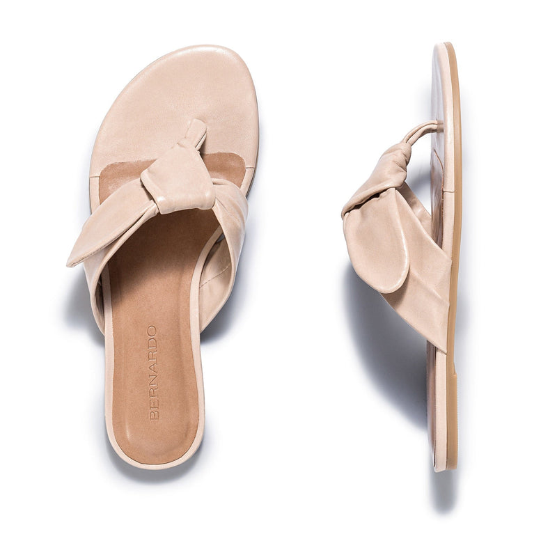 Sandalias Deslizantes Bernardo Harmony Thong Mujer Rosas | IDL6882IM