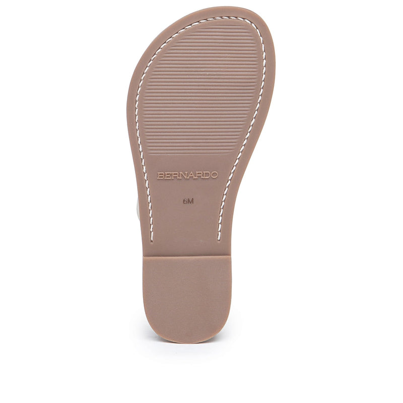 Sandalias Planas Bernardo Leia Thong Mujer Doradas | BCB5784EX