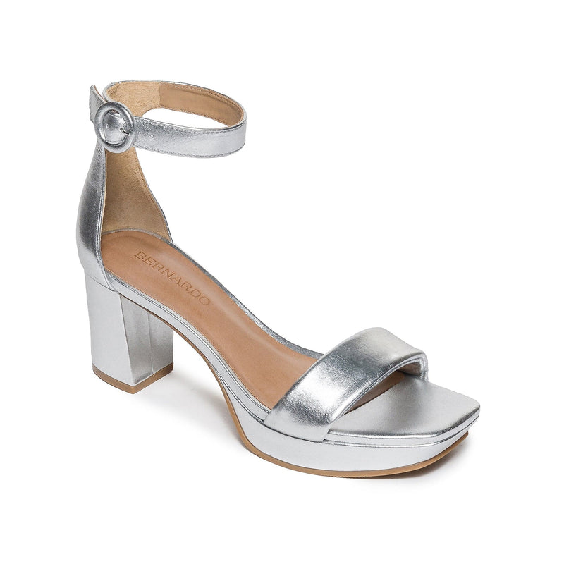 Sandalias Plataforma Bernardo Carla Mujer Plateadas | KMG2610QA